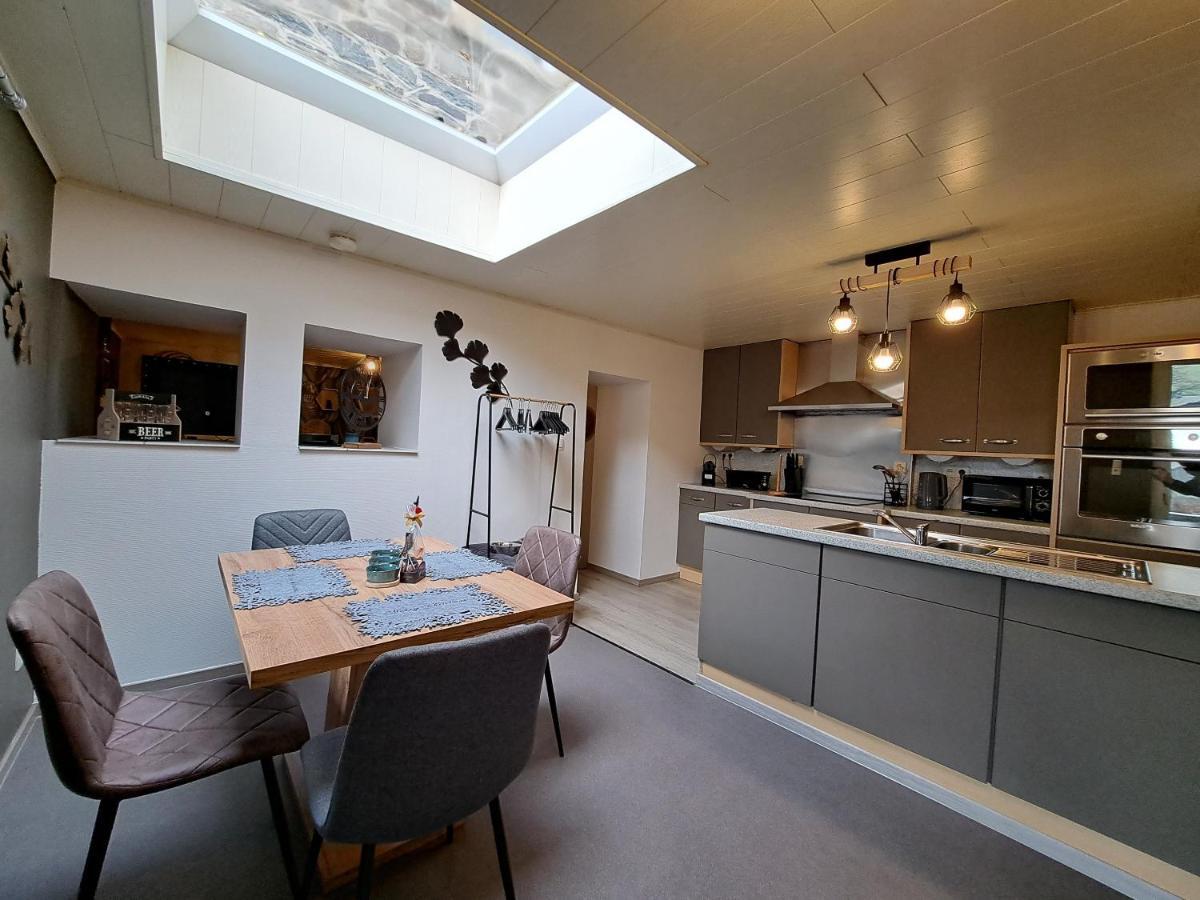 Aux Champs Des Cloches Apartment Houffalize Luaran gambar
